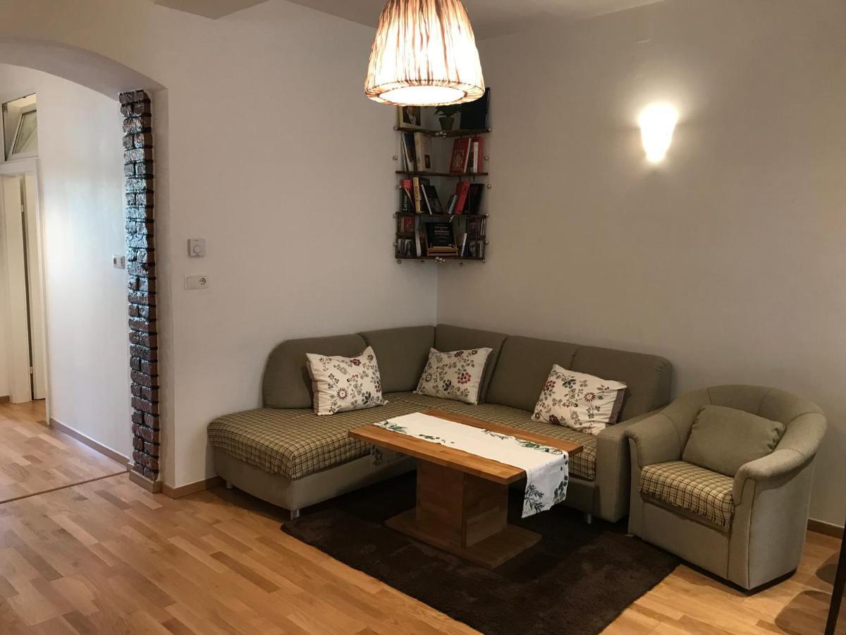 Nice Apartment Near Schoenbrunn And Downtown Відень Екстер'єр фото